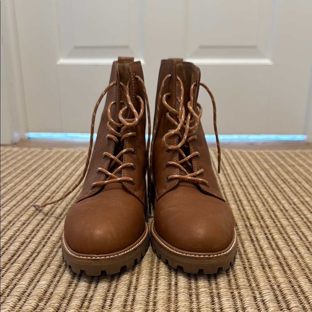 Like-New Madewell Lace-up Boots - Size 8